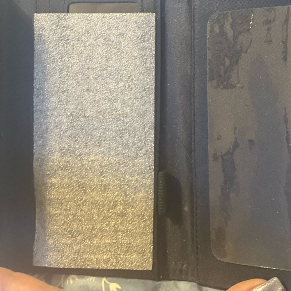 Wallet - Picture 2 of 2